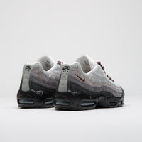 Nike SB Air Max 95 Shoes in Black and Cacao Wow and Anthracite - Light Graphite thumbnail