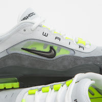 Nike SB Air Max Ishod Shoes in Black and Neon Yellow and Anthracite - Light Graphite thumbnail