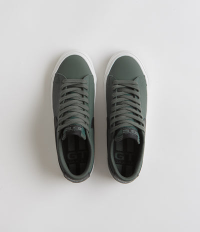 Nike SB Blazer Low Pro GT Shoes - Vintage Green / Black - Vintage Green
