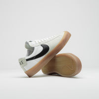 Nike SB Blazer Low Pro GT Shoes in White and Black and White - White thumbnail