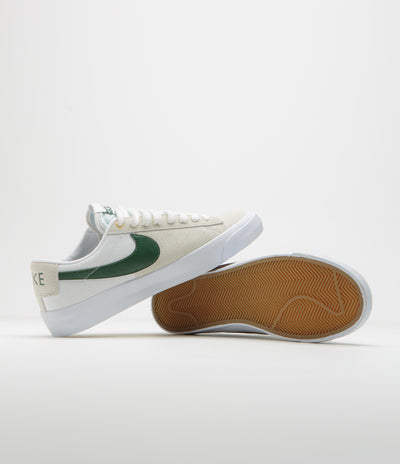 Nike SB Blazer Low Pro GT Shoes - White / Fir - White - Gum Light Brown