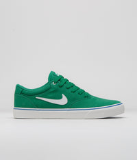 Nike SB Chron 2 Canvas Shoes in Malachite and Summit White and Malachite