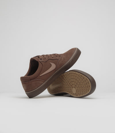 Nike SB Chron 2 Shoes in Fauna Brown and Desert Dust and Baroque Brown