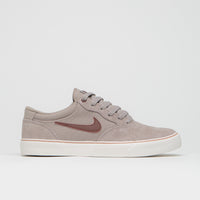 Nike SB Chron 2 Shoes - Malt / Red Sepia - Phantom - Particle Pink thumbnail
