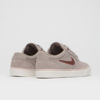 Nike SB Chron 2 Shoes - Malt / Red Sepia - Phantom - Particle Pink thumbnail