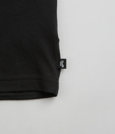 Nike SB Dino Keychain T-Shirt - Black
