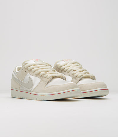 Nike SB Dunk Low Premium Shoes in Coconut Milk and Light Bone and Phantom