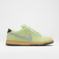Nike SB Dunk Low Pro Premium 'Verdugo Mountain' Shoes in Pistachio Frost and Wolf Grey and Black thumbnail