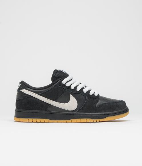 Nike SB Dunk Low Pro Shoes - Black / White - Black - Gum Light Brown - Black