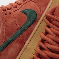 Nike SB Dunk Low Pro Shoes - Burnt Sunrise / Vintage Green thumbnail