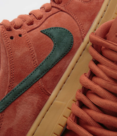 Nike SB Dunk Low Pro Shoes - Burnt Sunrise / Vintage Green