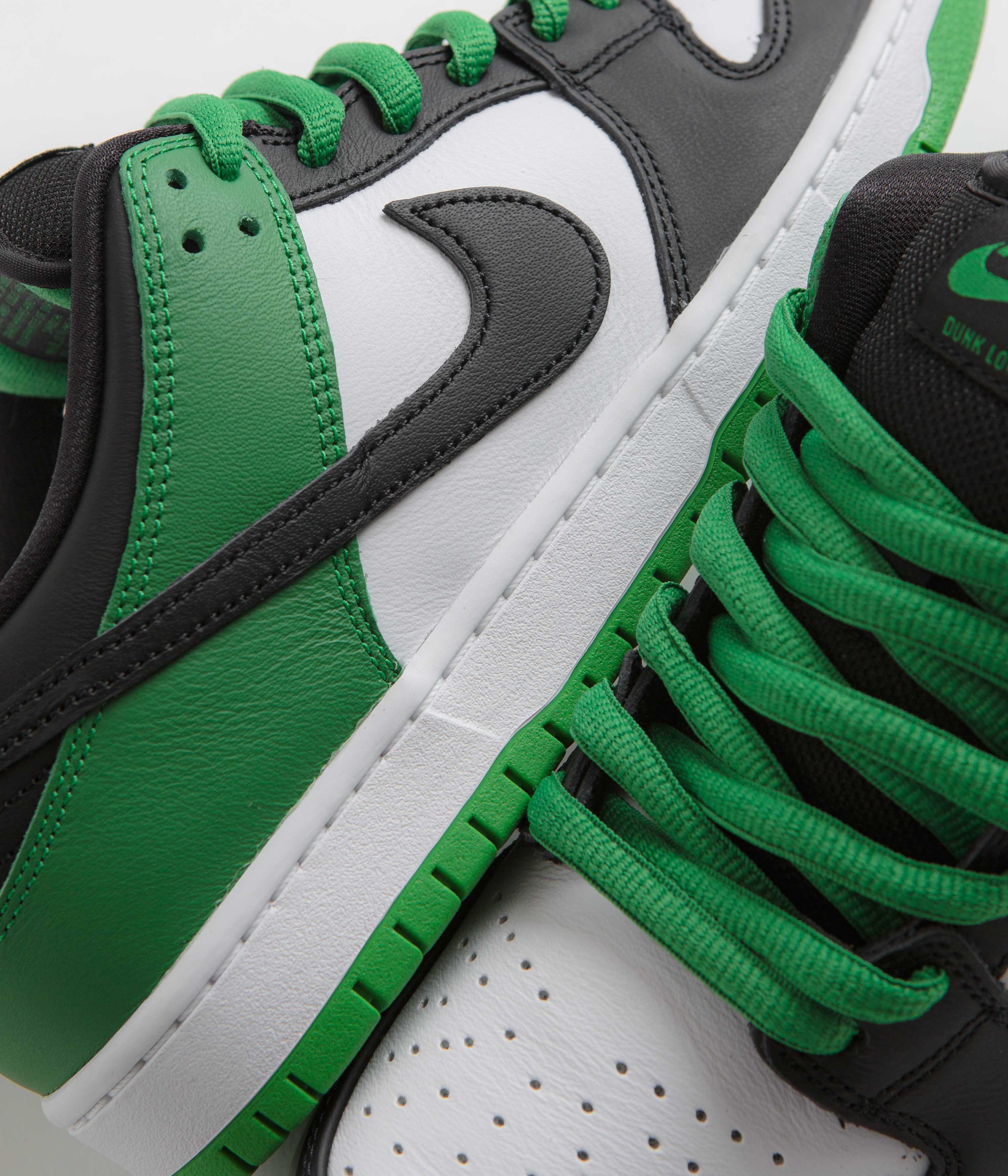 dunk low pro sb white classic green