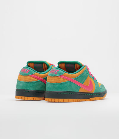 Nike SB Dunk Low Pro Shoes - Green Noise / Watermelon - Light Curry