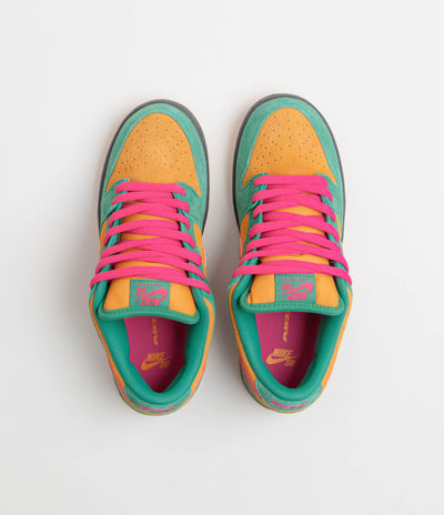 Nike SB Dunk Low Pro Shoes - Green Noise / Watermelon - Light Curry