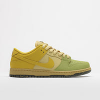 Nike SB Dunk Low Pro Shoes - Saffron Quartz / Saffron Quartz - Pear thumbnail