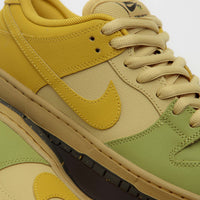 Nike SB Dunk Low Pro Shoes - Saffron Quartz / Saffron Quartz - Pear thumbnail