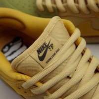 Nike SB Dunk Low Pro Shoes - Saffron Quartz / Saffron Quartz - Pear thumbnail