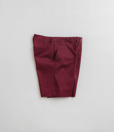Nike SB El Chino Shorts in Dark Team Red