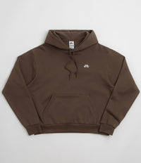 Nike SB Essential Logo Hoodie in Dark Hazel and White