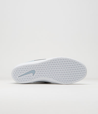 Nike SB Force 58 Premium Shoes in White and Thunder Blue and White - Ashen Slate
