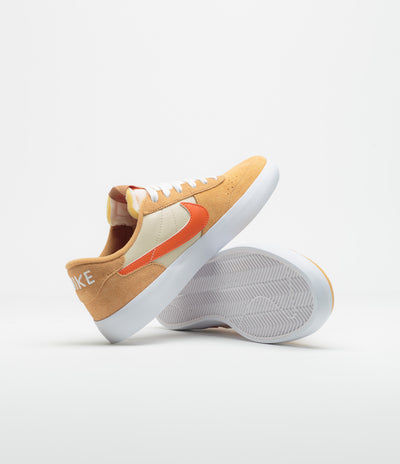 Nike SB Heritage Vulc Shoes in Flax and College Orange and Oatmeal - White