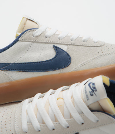 Nike SB Heritage Vulc Shoes in Summit White and Navy and White - Gum Light Brown