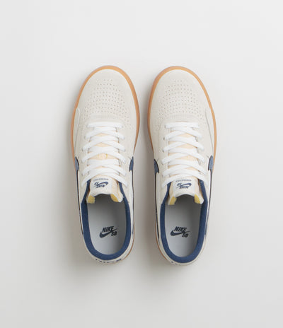 Nike SB Heritage Vulc Shoes in Summit White and Navy and White - Gum Light Brown