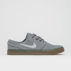 Cool Grey / White
