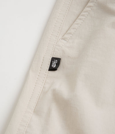 Nike SB Kearny Cargo Pants in Light Orewood Brown and White