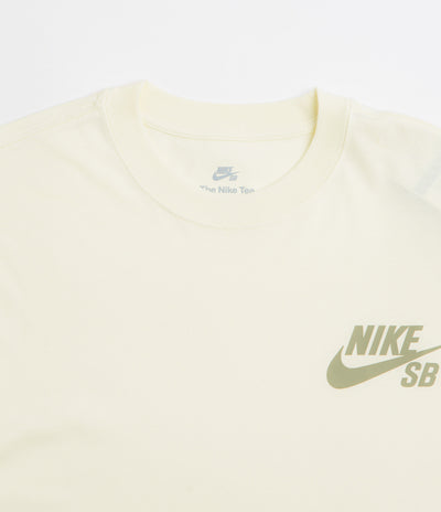 Nike SB Logo T-Shirt in Coconut Milk
