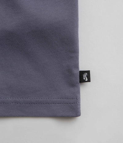 Nike SB Logo T-Shirt in Light Carbon
