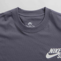 Nike SB Logo T-Shirt in Light Carbon thumbnail