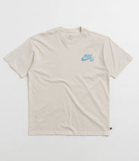 Nike SB Logo T-Shirt in Light Orewood Brown
