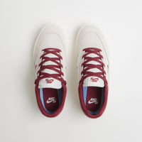 Nike SB Malor Shoes - Summit White / Team Red - Phantom - Sail thumbnail