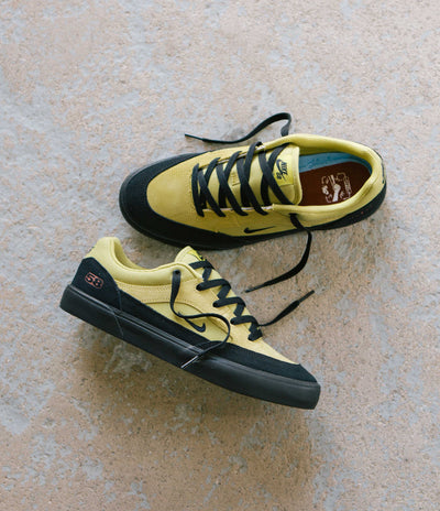 Nike SB Malor TE Shoes in Buff Gold and Black and Black - Cinnamon