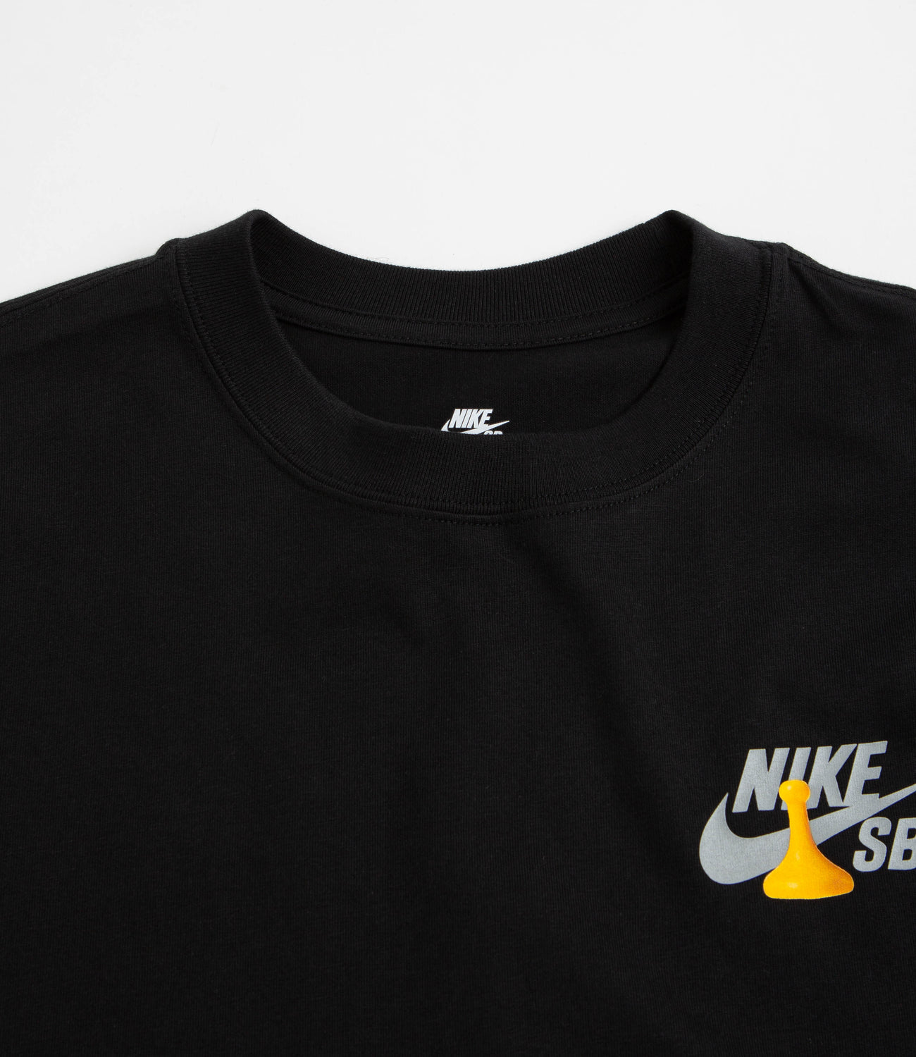 Black nike shirt with white swoosh deals