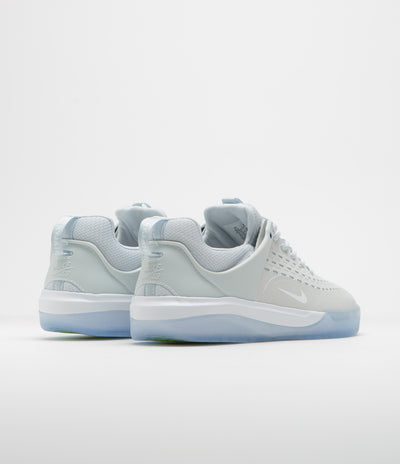 Nike SB Nyjah 3 Shoes - Pure Platinum / White - Pure Platinum - Volt