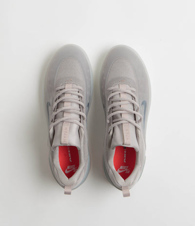 Nike SB Nyjah 4 Shoes - College Grey / Mink Brown - Light Silver