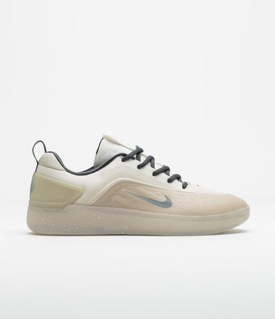 Nike SB Nyjah 4 Shoes in Desert Khaki and Dark Smoke Grey