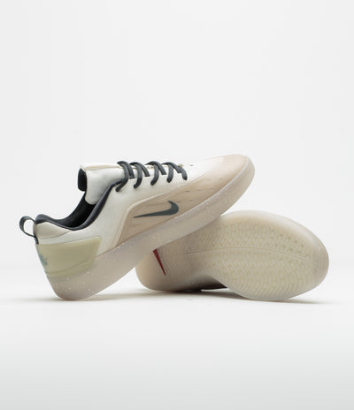 Nike SB Nyjah 4 Shoes in Desert Khaki and Dark Smoke Grey