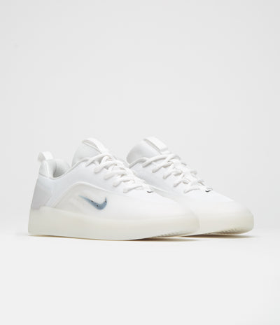 Nike SB Nyjah 4 Shoes in White and Black and White - Black