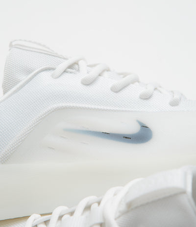 Nike SB Nyjah 4 Shoes in White and Black and White - Black