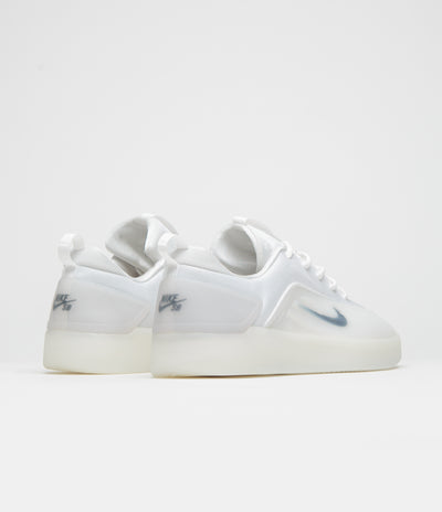 Nike SB Nyjah 4 Shoes in White and Black and White - Black