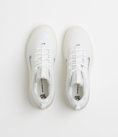 Nike SB Nyjah 4 Shoes in White and Black and White - Black