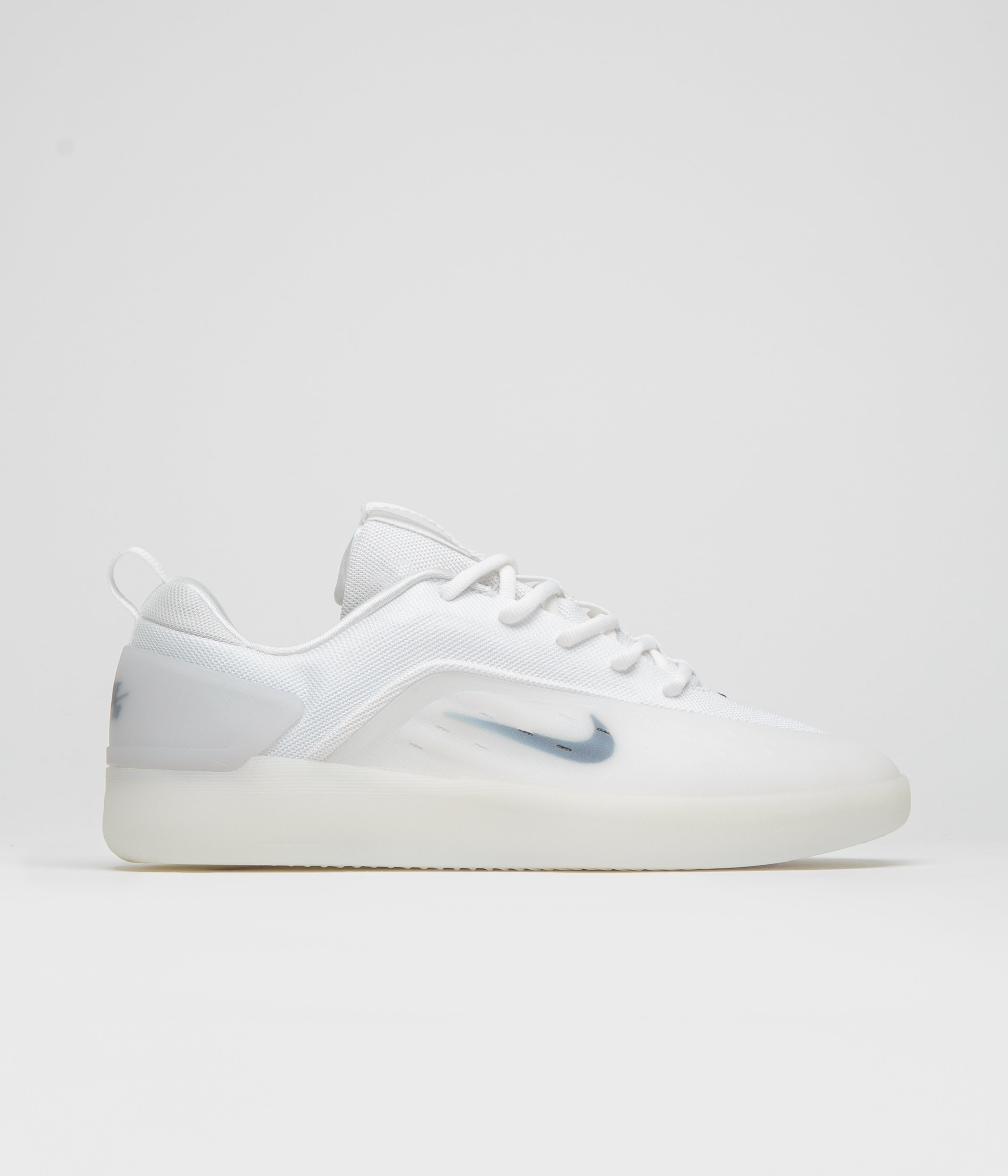 Nike SB Nyjah 4 Shoes in White and Black and White - Black