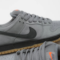 Nike SB Orange Label Dunk Low Pro Shoes - Cool Grey / Black - Cool Grey - Dark Grey thumbnail