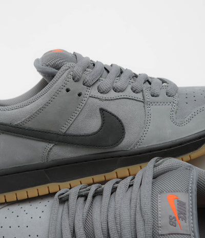 Nike SB Orange Label Dunk Low Pro Shoes - Cool Grey / Black - Cool Grey - Dark Grey