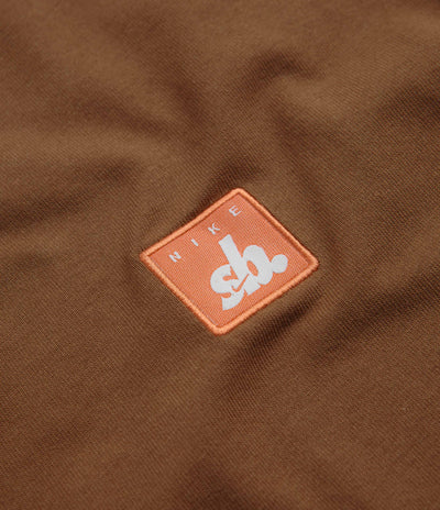 Nike SB Patch Logo T-Shirt in Light British Tan