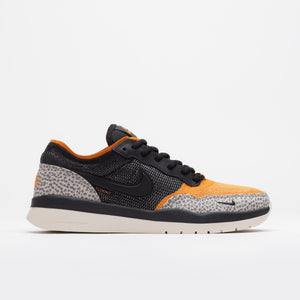 Cobblestone / Black