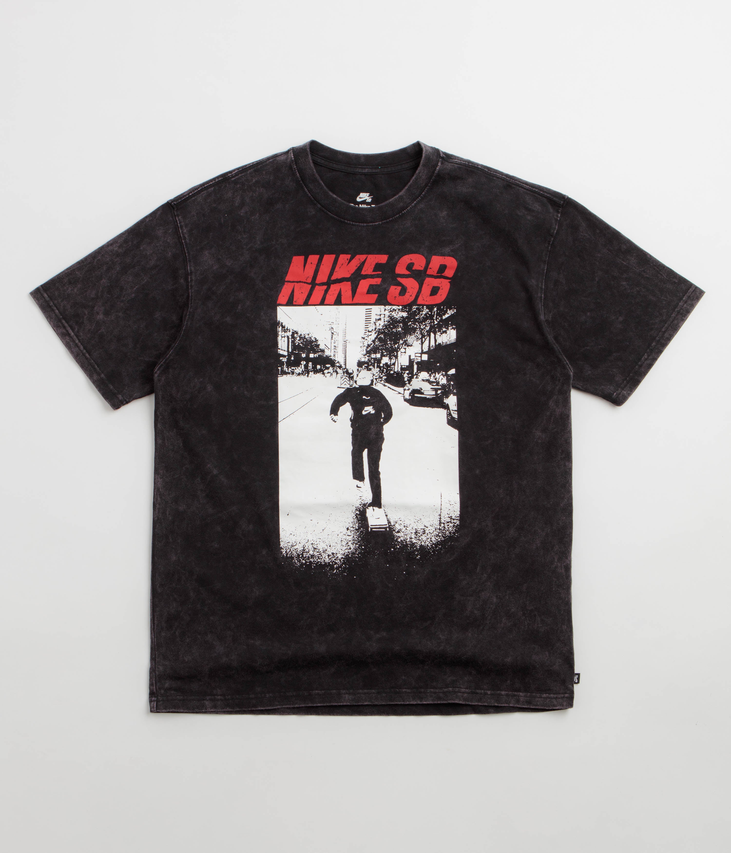 Nike SB Pushing Graphic T-Shirt - Black